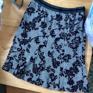 Ann Taylor Lined, Embroidered Skirt